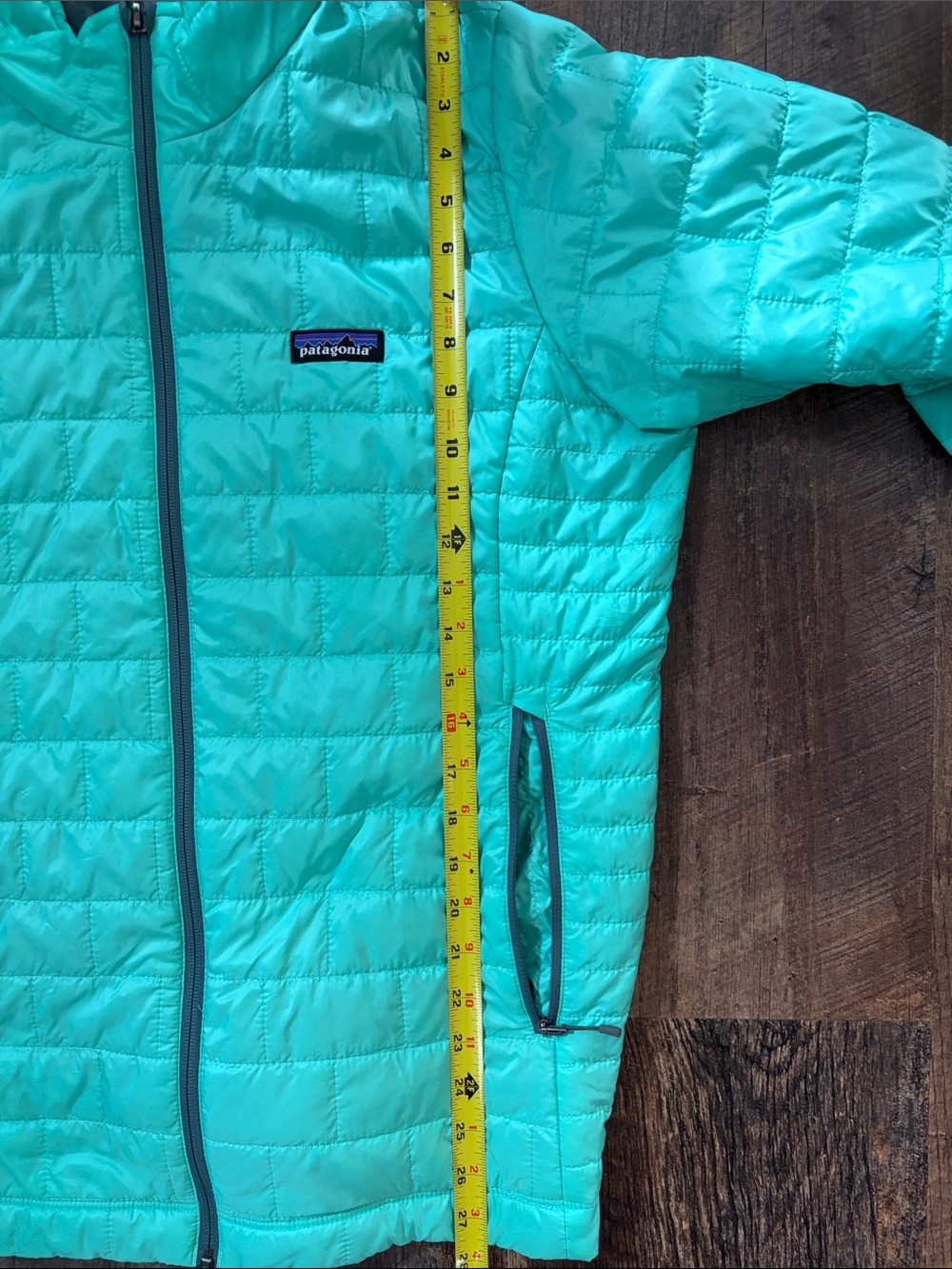 Patagonia Women’s Nanopuff Quilted Puffer Jacket in Mint - Picture 11 of 11